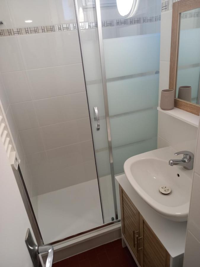 Appartement Superbe T2 Rénové, Parking, 200m Et Falaises Agde